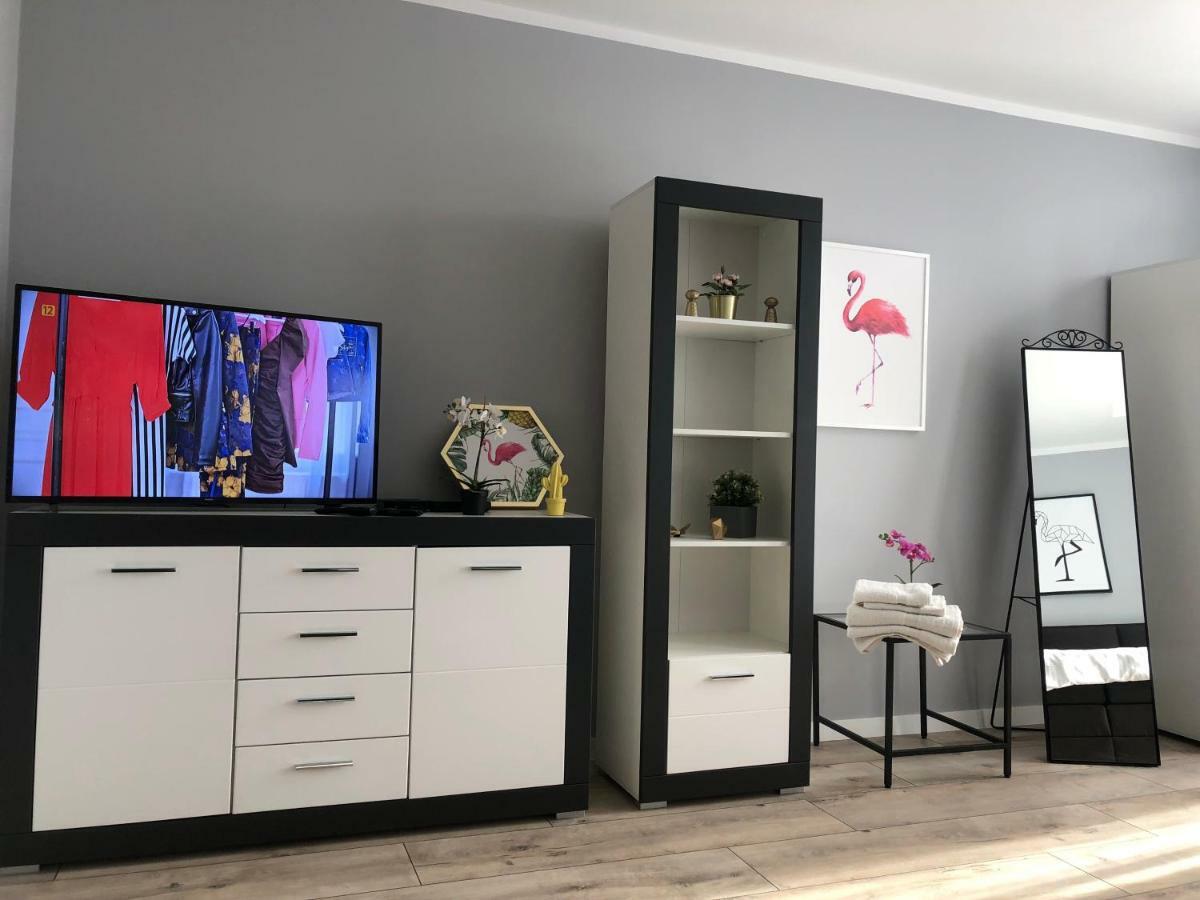 Apartament Flaming Z Balkonem - Scisle Centrum Naprzeciwko Pkp I Pks - Self Check In - Darmowy Parking - Pozne Wymeldowanie - Wystawiamy Fv Ополе Екстериор снимка